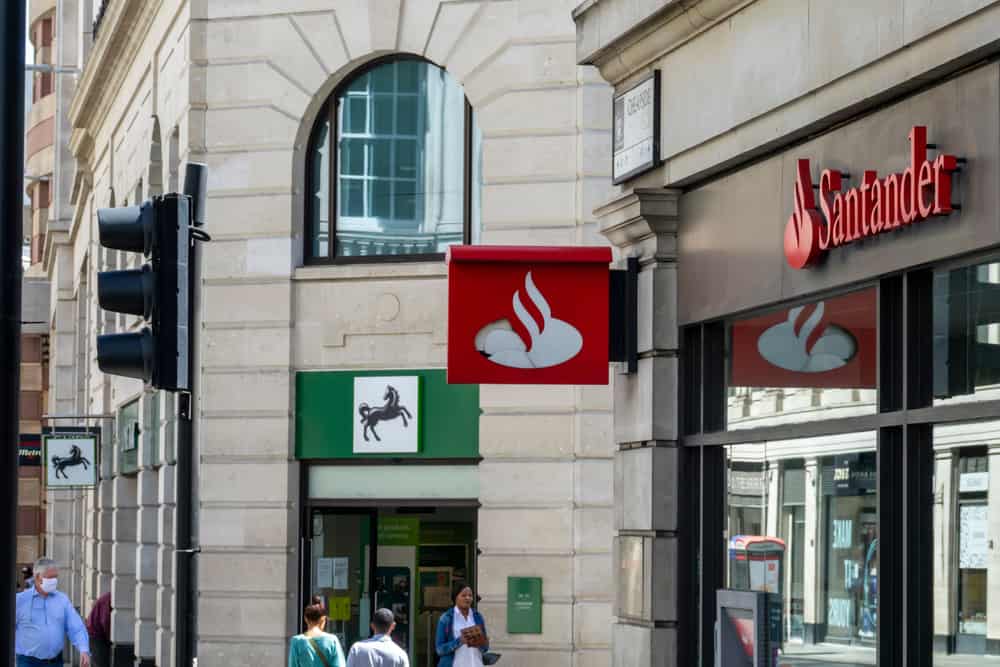 Traditional High-Street Banks